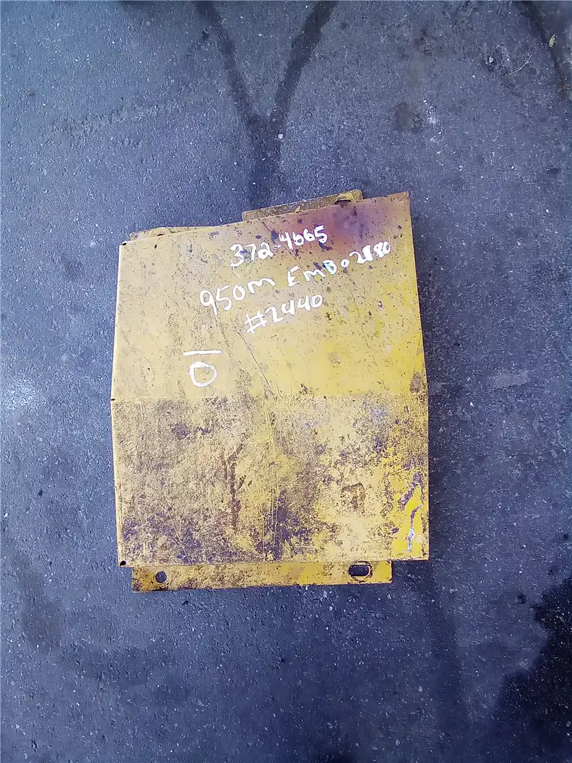 USED COVER image 2