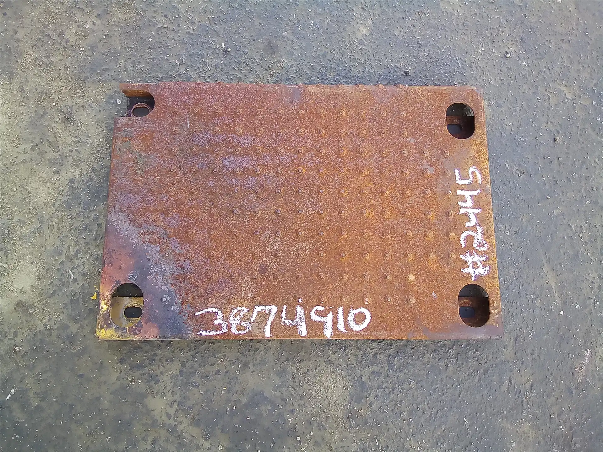 USED COVER AS indicator image 1
