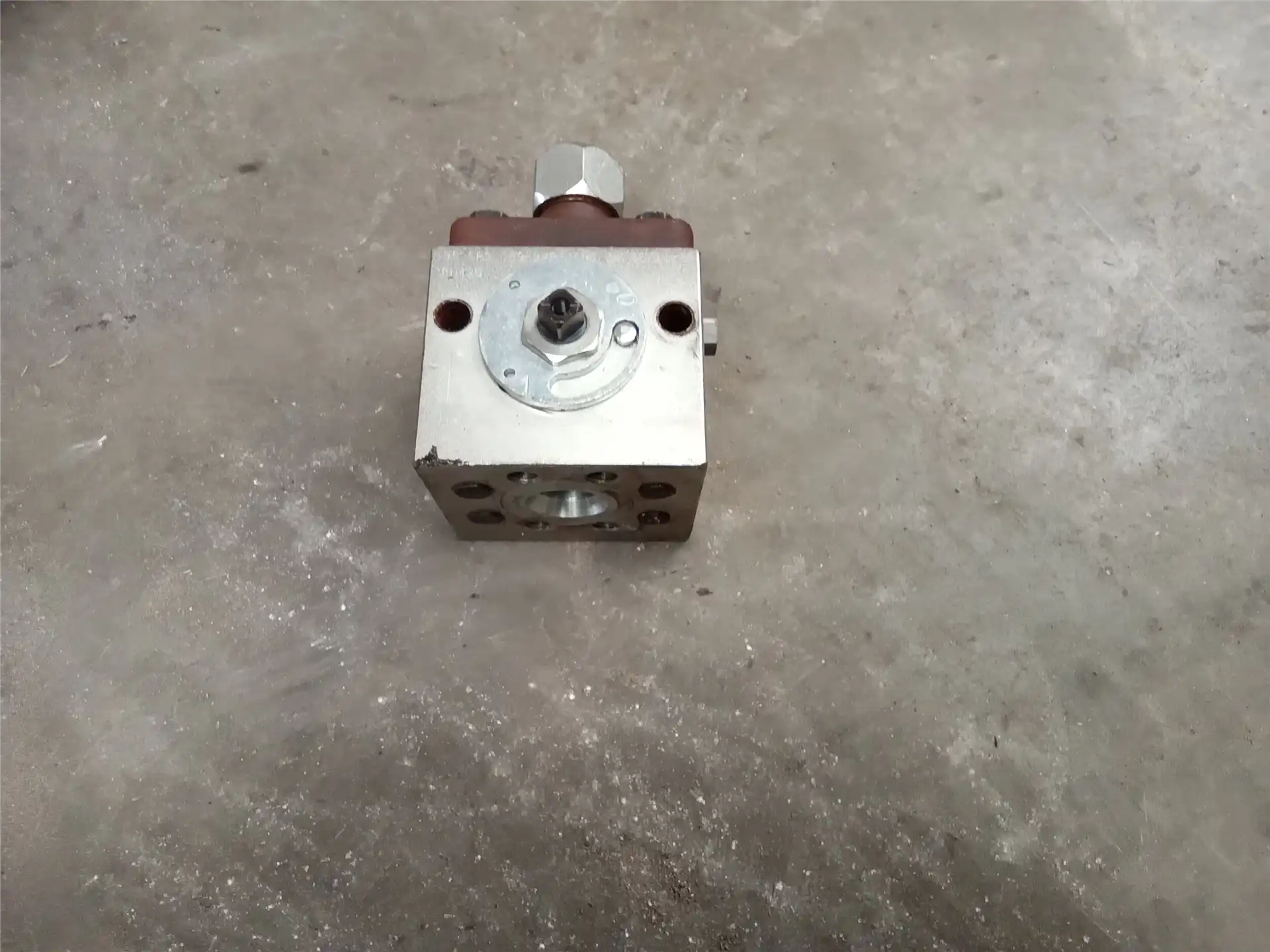 USED VALVE image 4