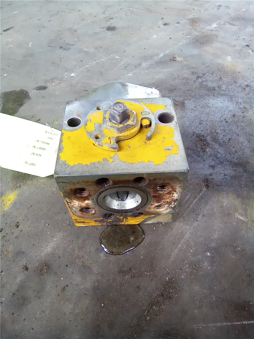 USED VALVE image 5