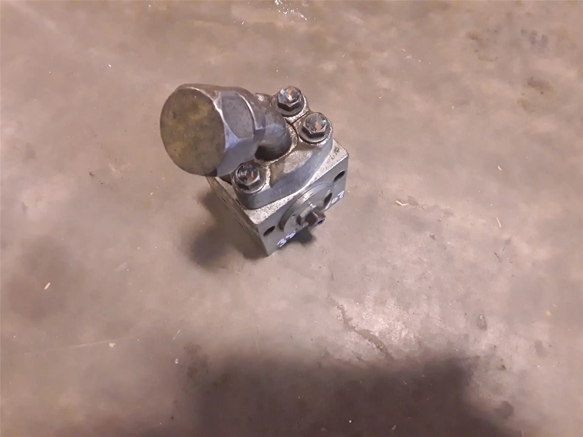 USED VALVE image 3