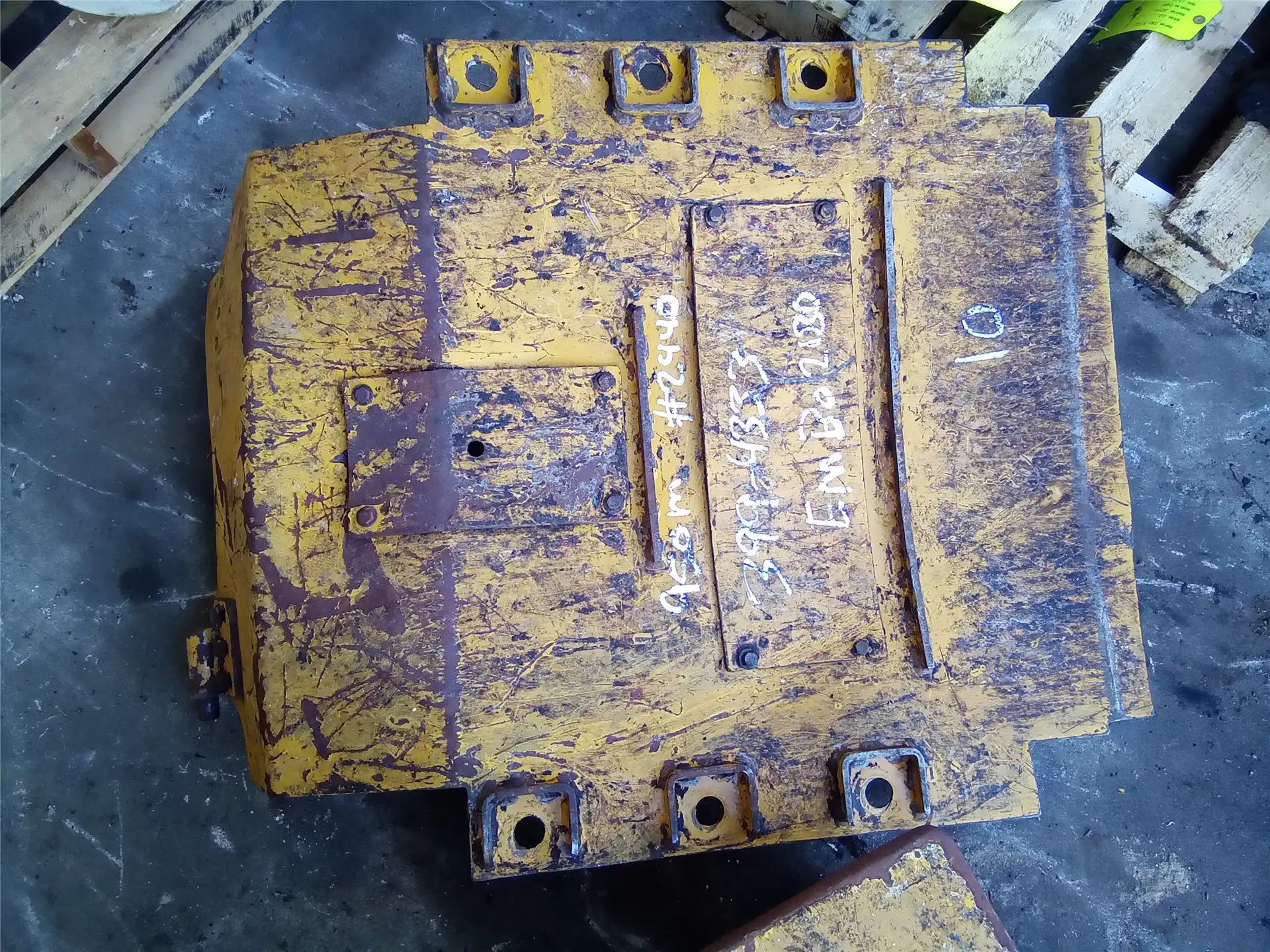 USED GUARD image 2