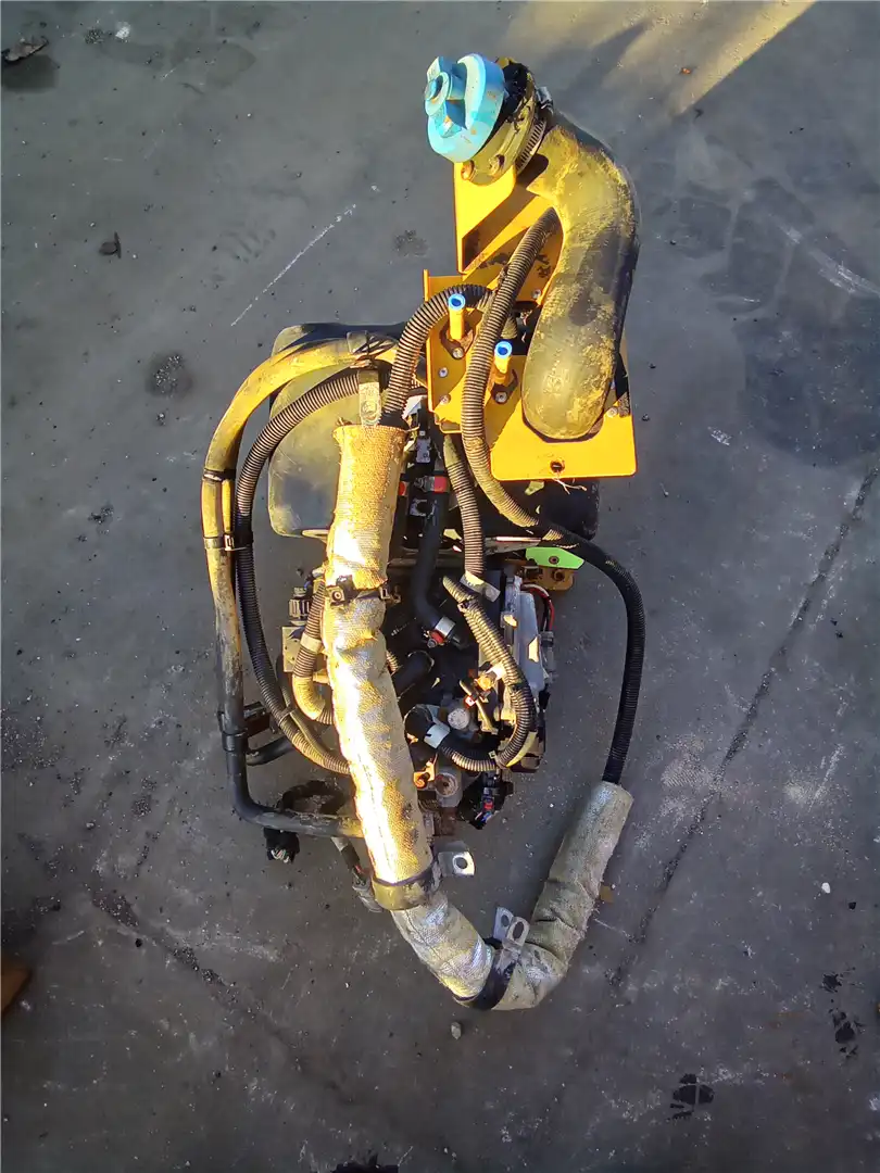 USED DEF TANK image 7
