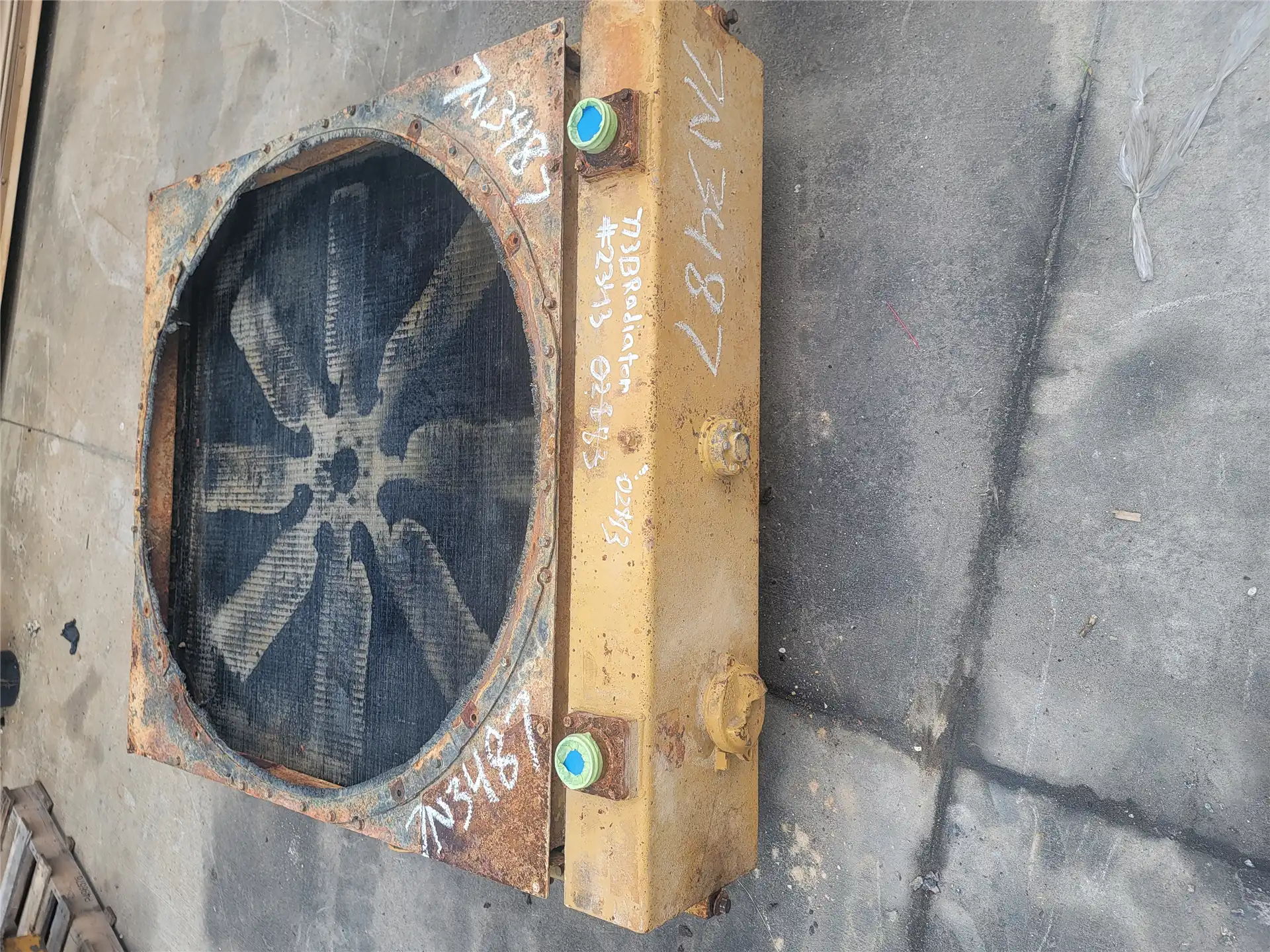 USED RADIATOR image 3