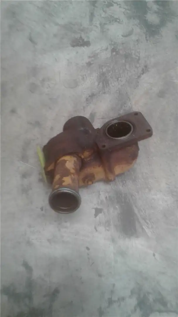 USED ELBOW image 2