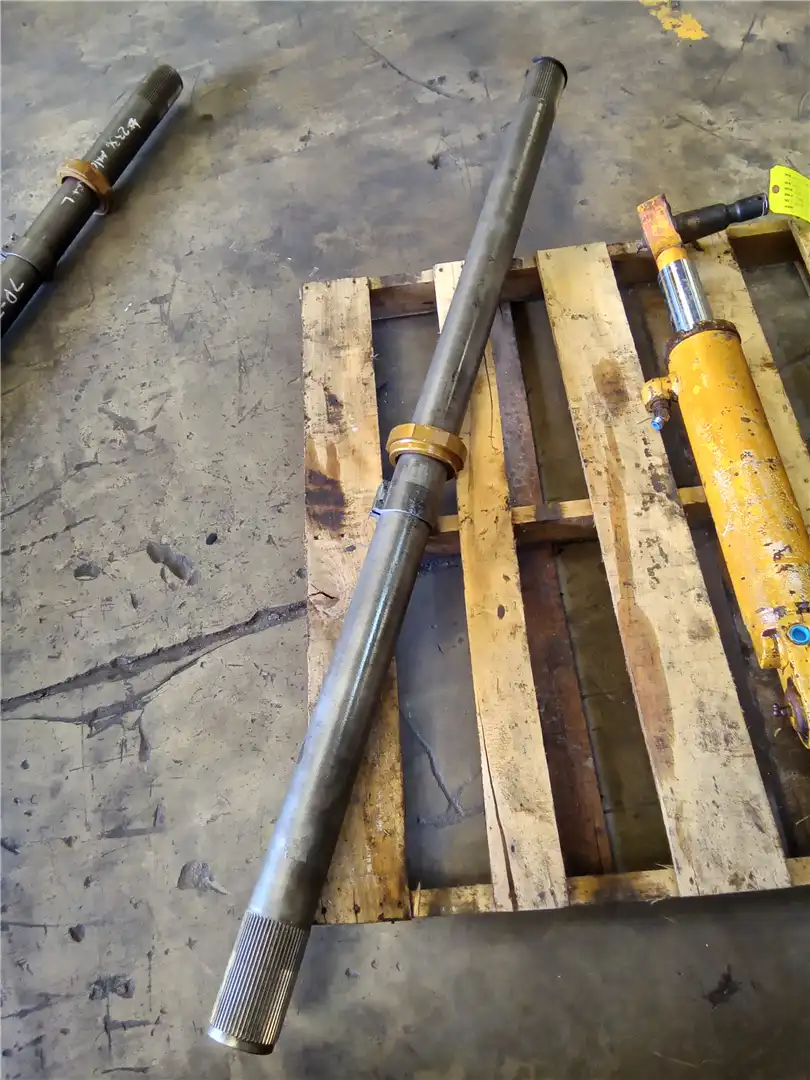 USED SHAFT RH image 2
