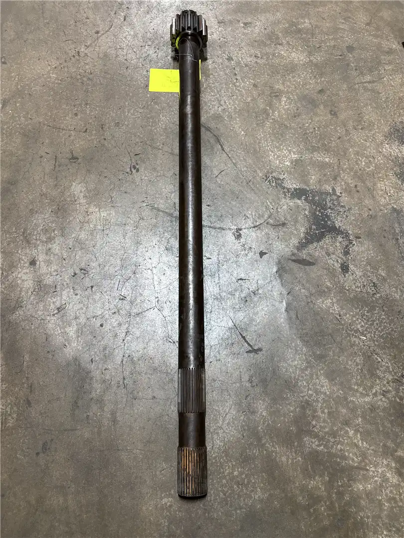 USED AXLE image 2