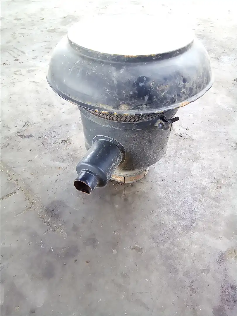 USED PRECLEANER indicator image 1