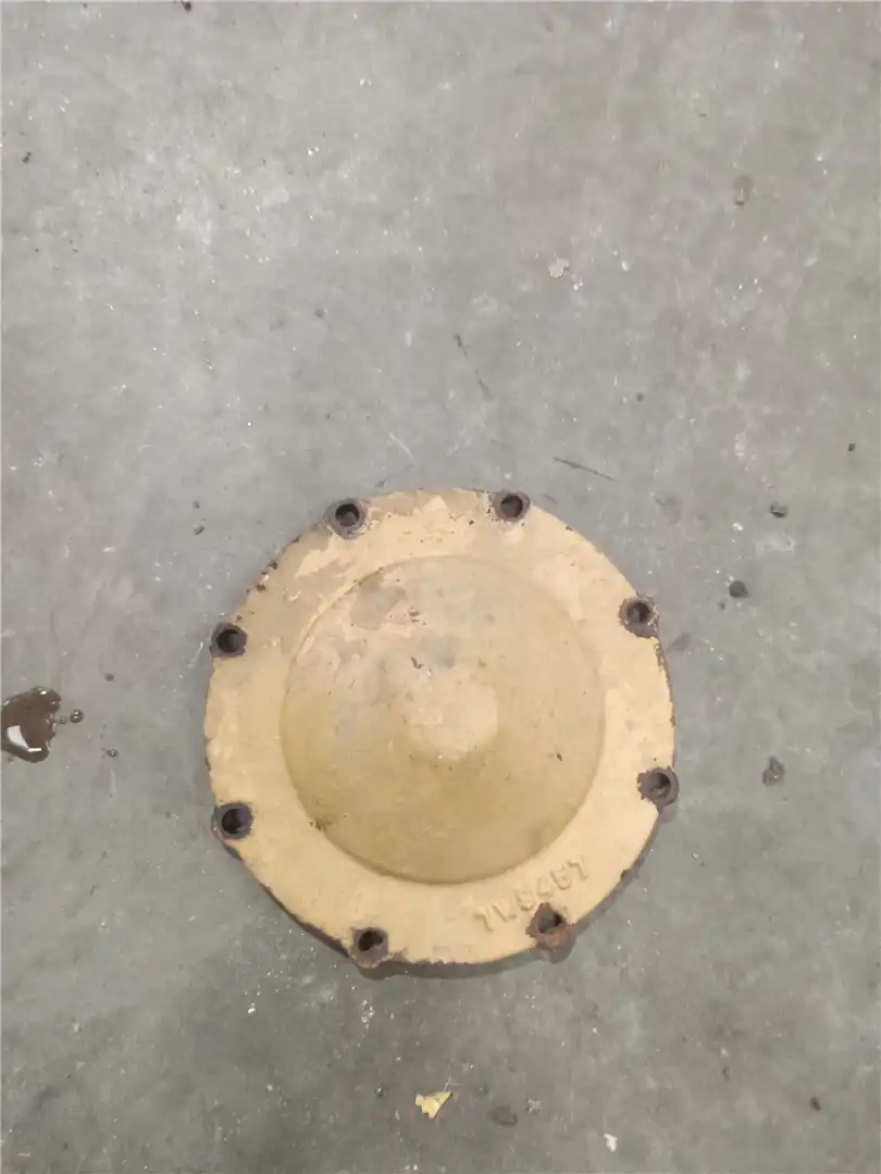 USED COVER image 2