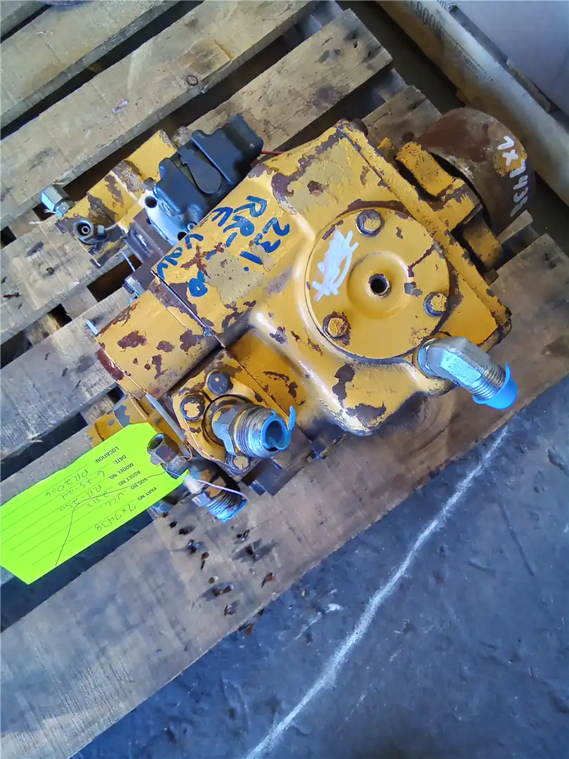 USED HYDRAULIC PUM image 2