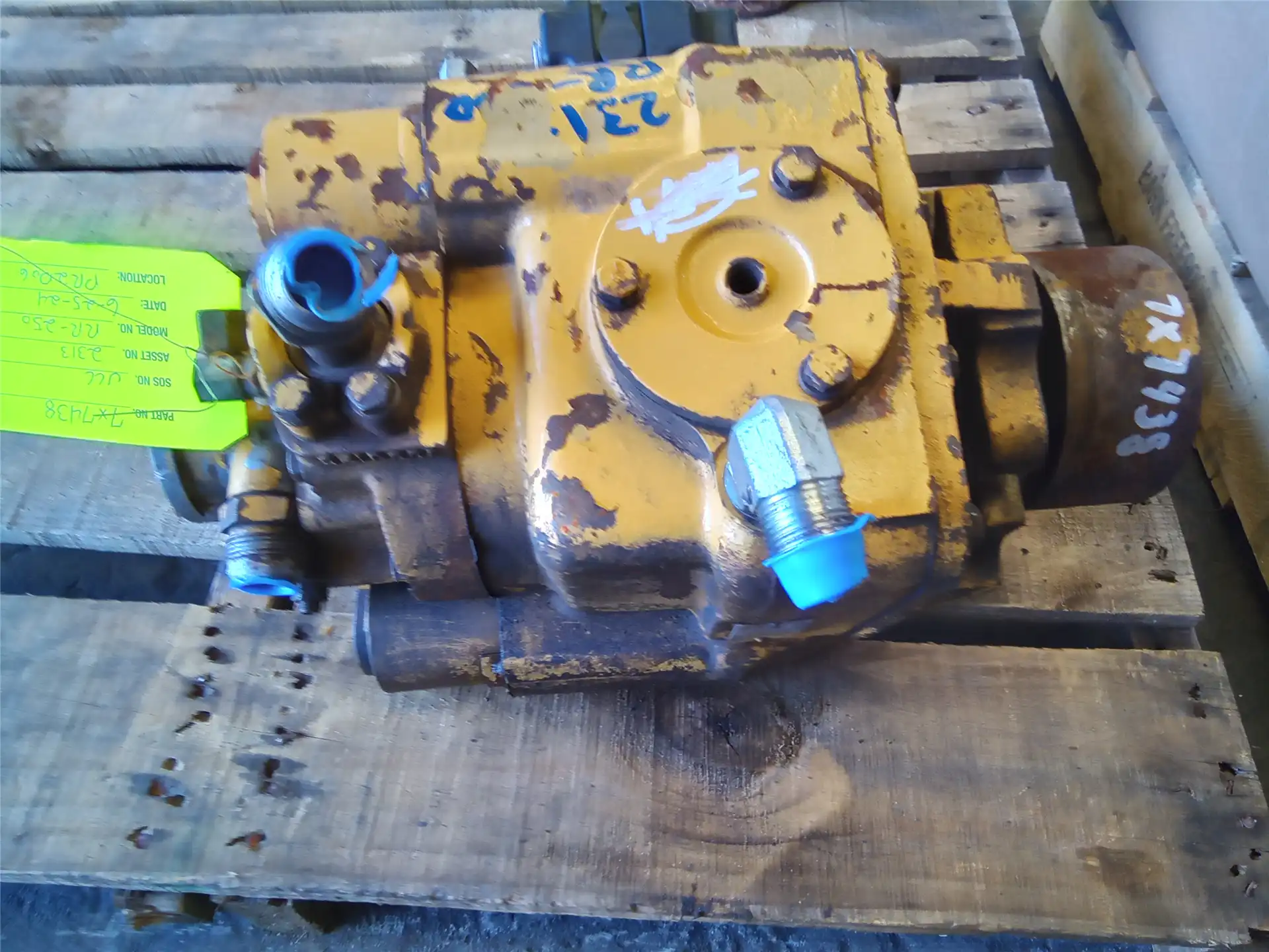 USED HYDRAULIC PUM image 4