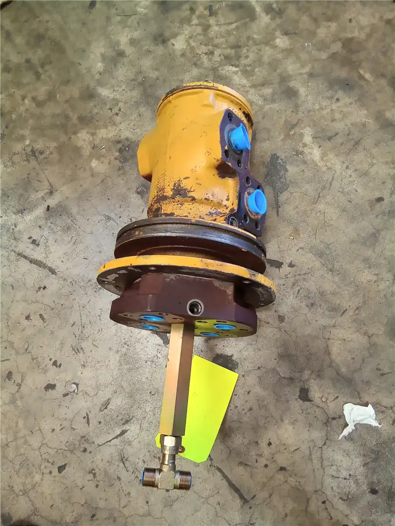 USED SWIVEL image 2