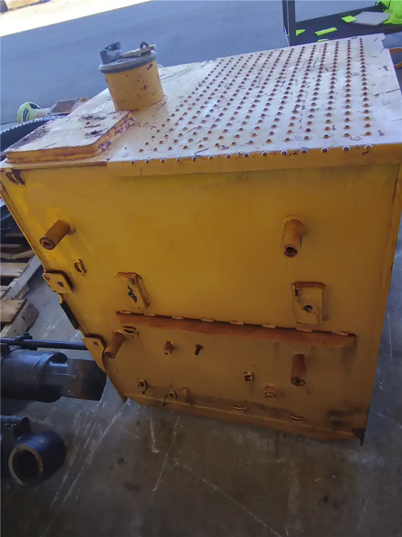 USED FUEL TANK image 2