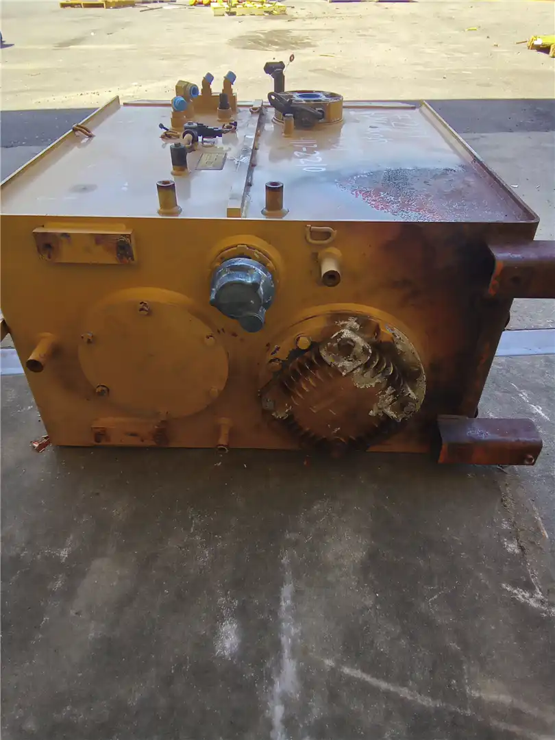 USED HYDRAULIC TAN image 3