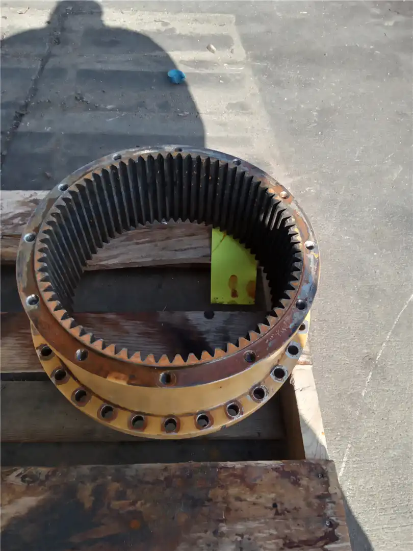 USED GEAR RING image 2