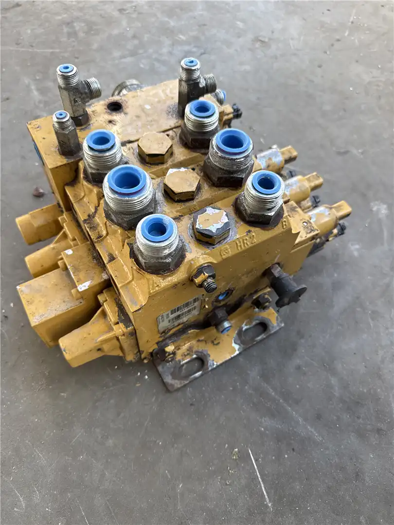 USED VALVE GP image 3