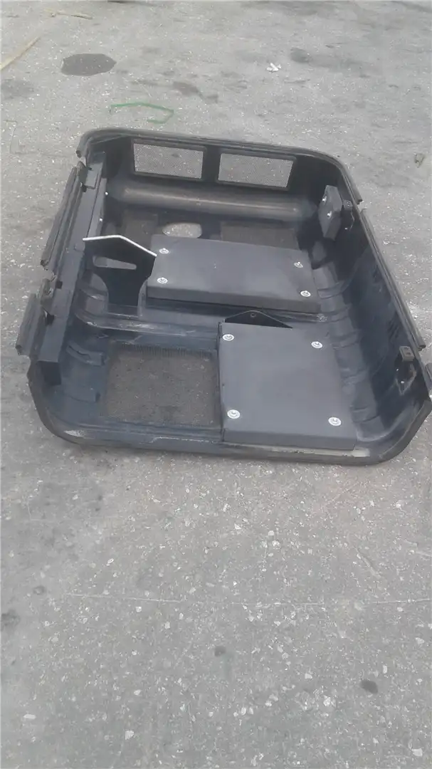 USED HOOD AS indicator image 1