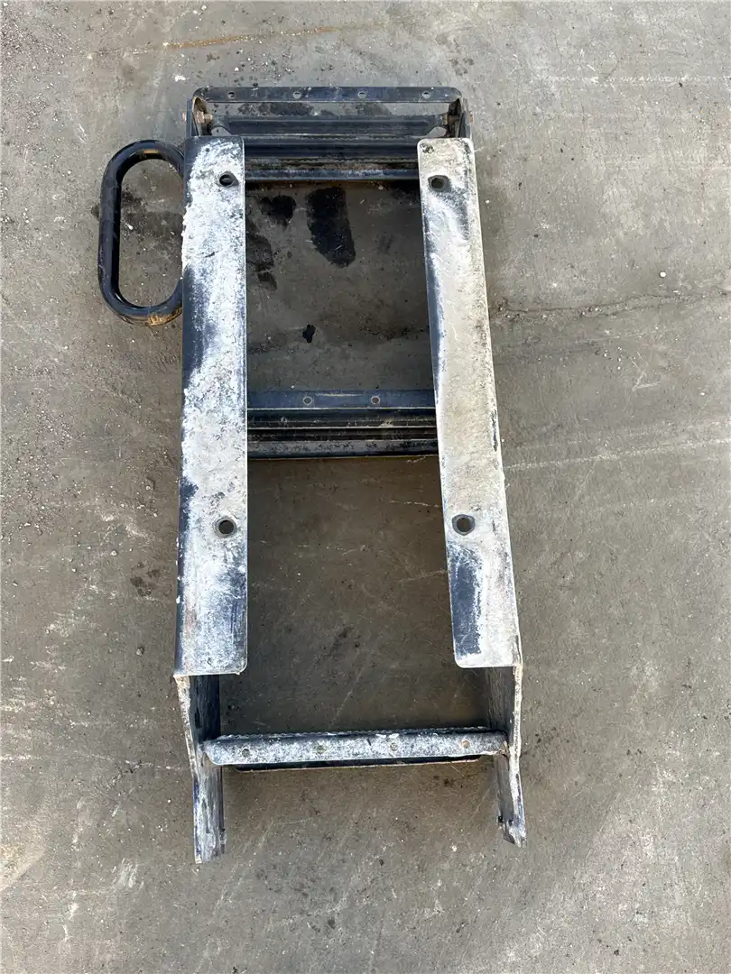 USED LADDER image 2