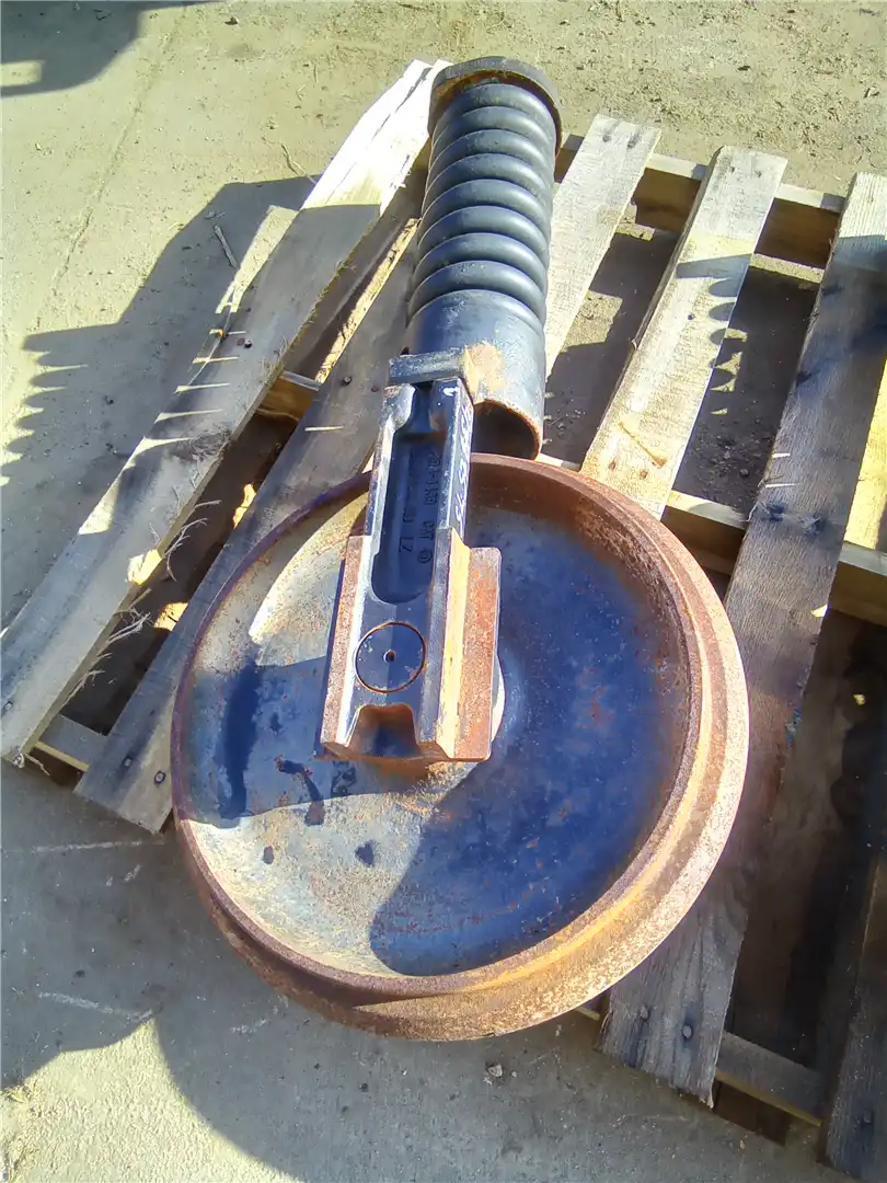 USED IDLER RECOIL image 2