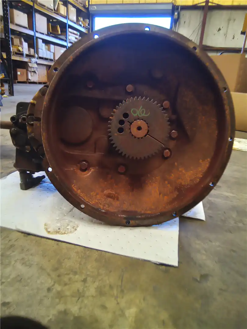 USED HYDRAULIC PUM image 2