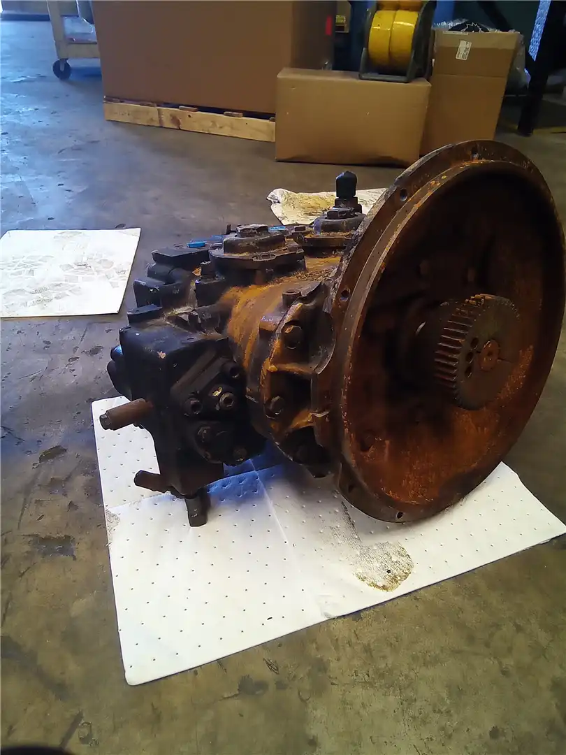 USED HYDRAULIC PUM image 3