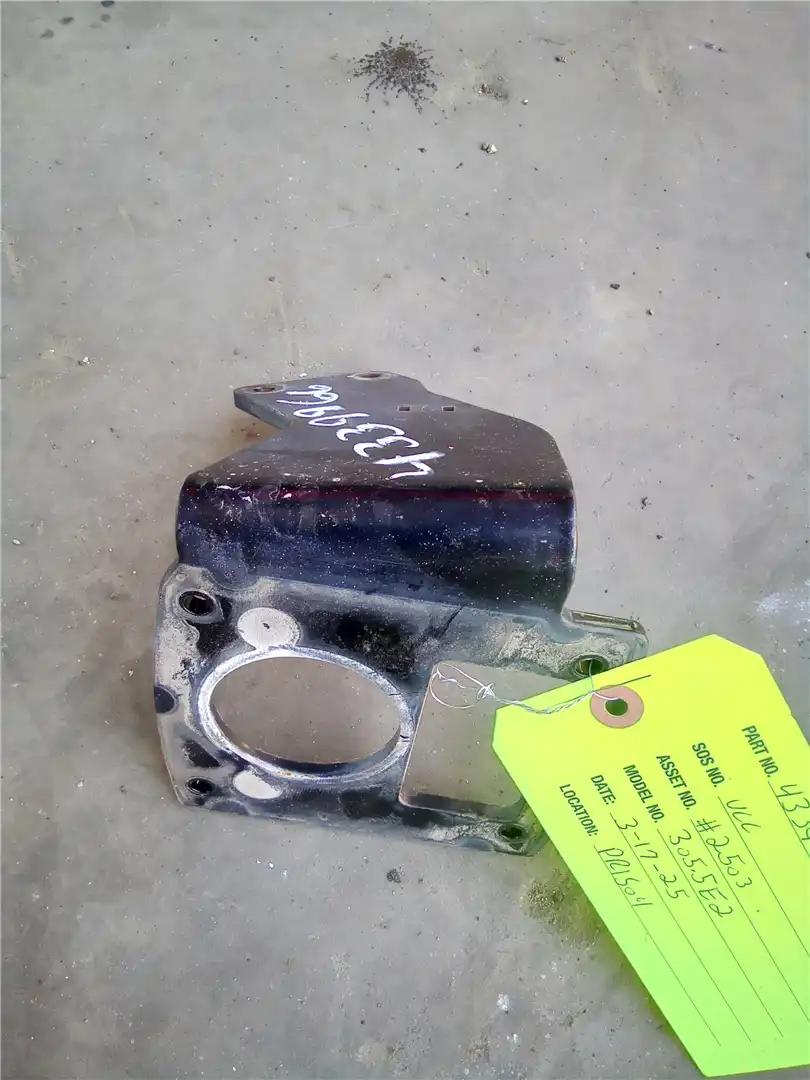 USED BRACKET image 2