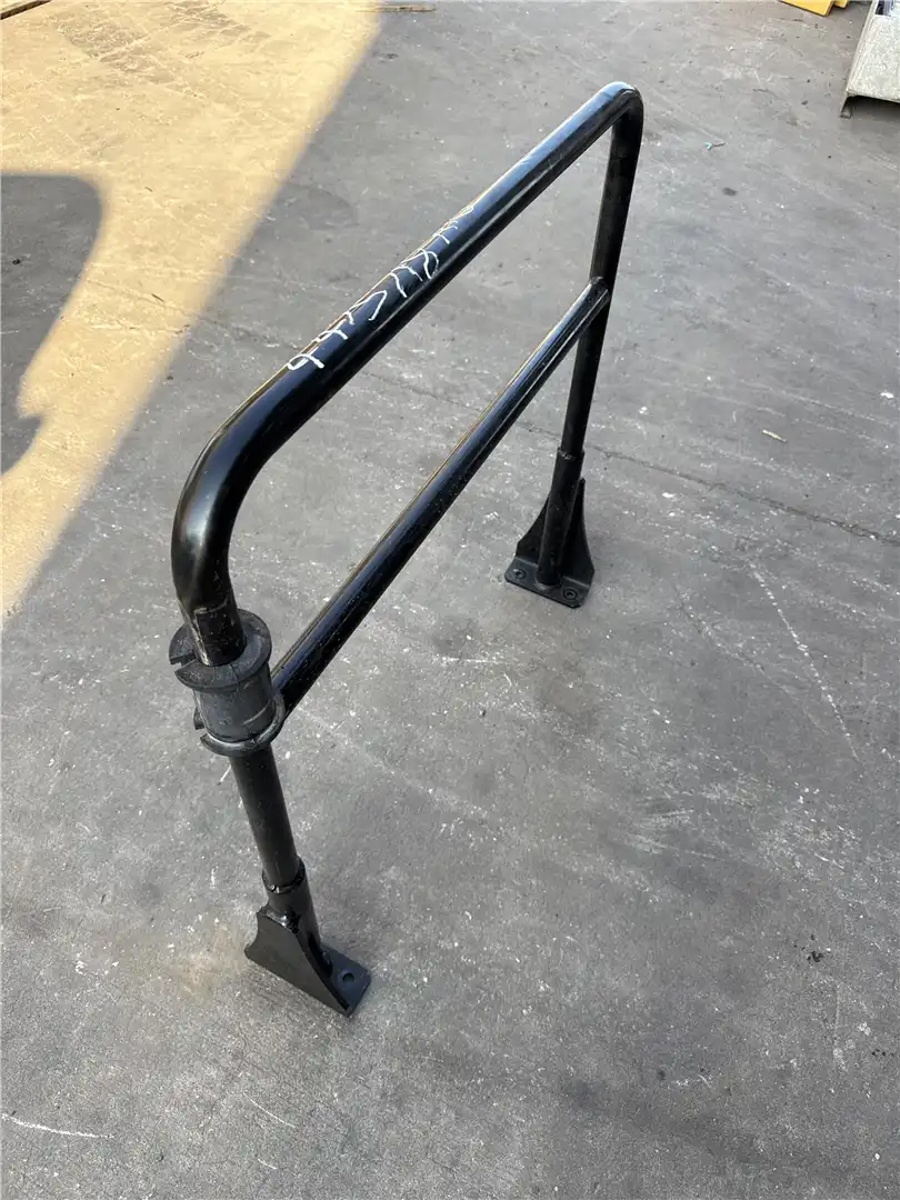 USED HANDRAIL image 4