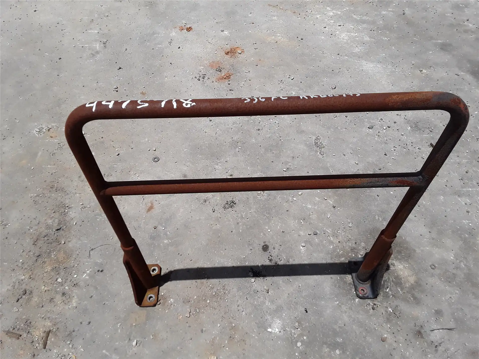 USED HANDRAIL indicator image 1