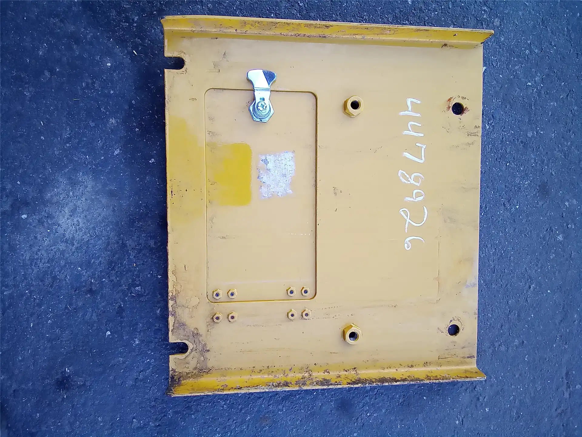 USED ACCESS DOOR image 2