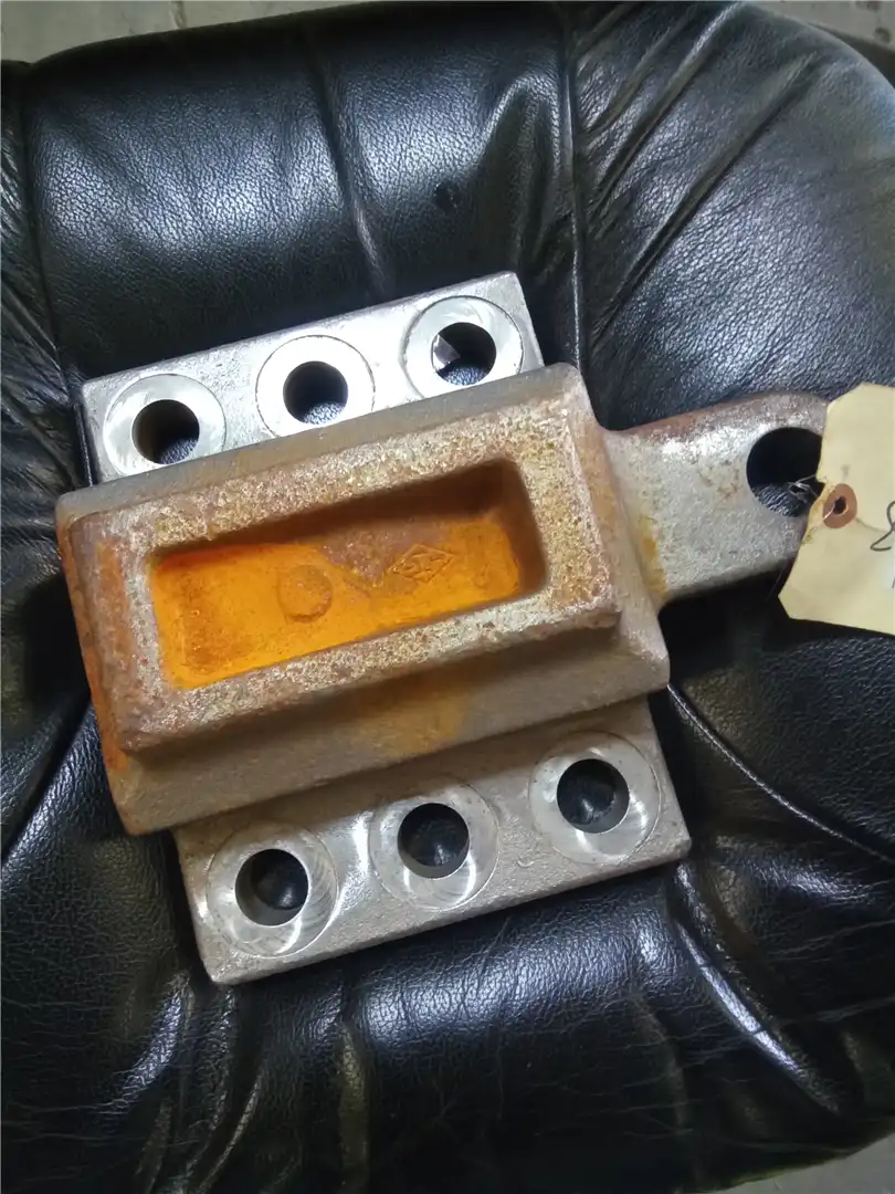 USED BRACKET indicator image 1