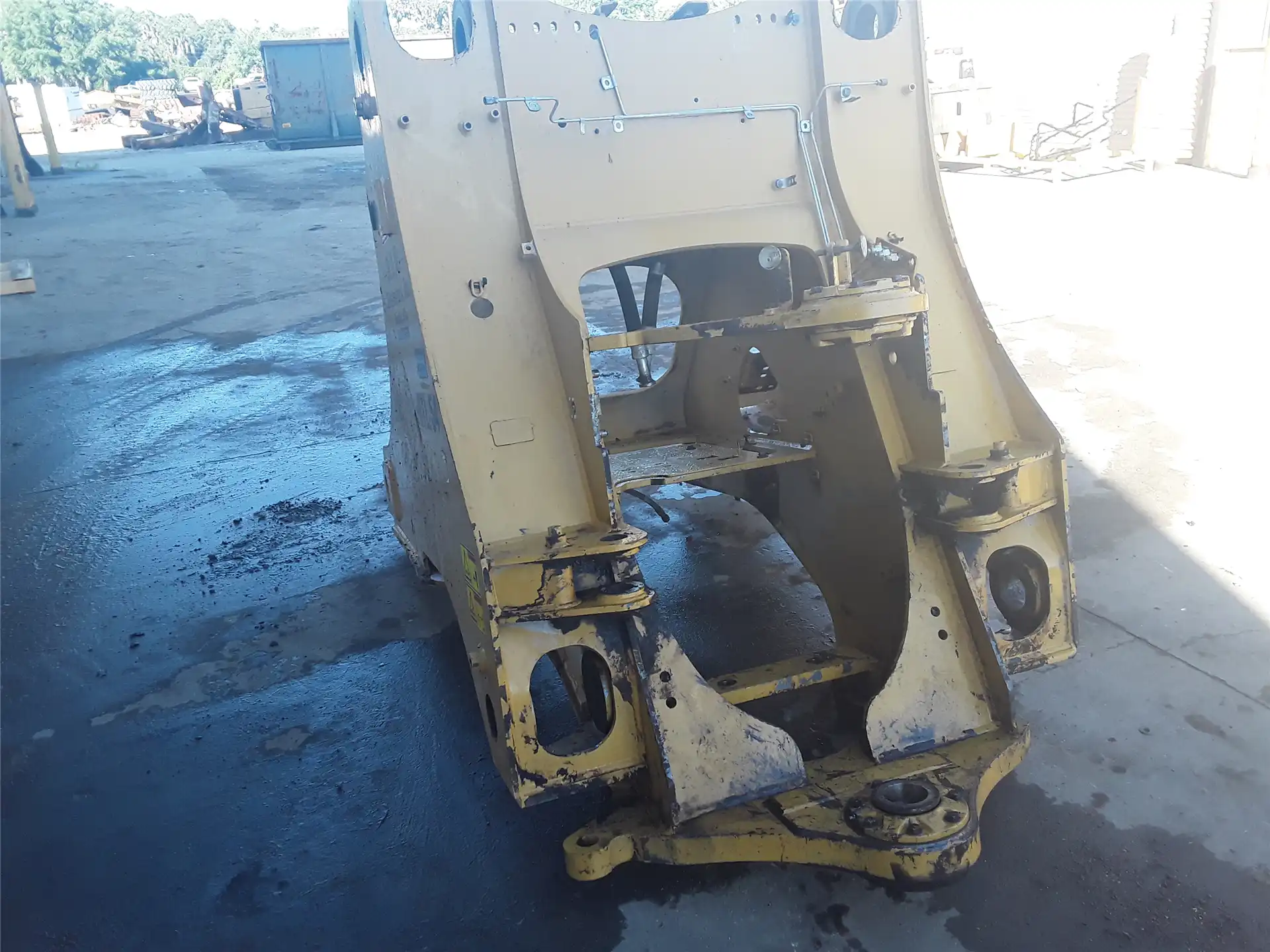USED FRAME GP-LOAD image 2