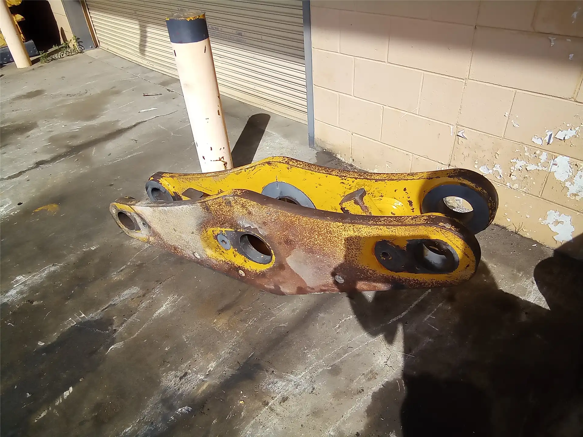 USED TILT LEVER image 3