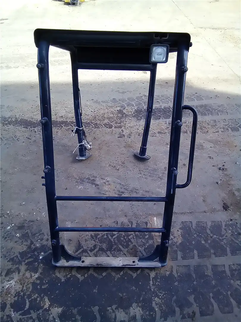 USED CANOPY image 2