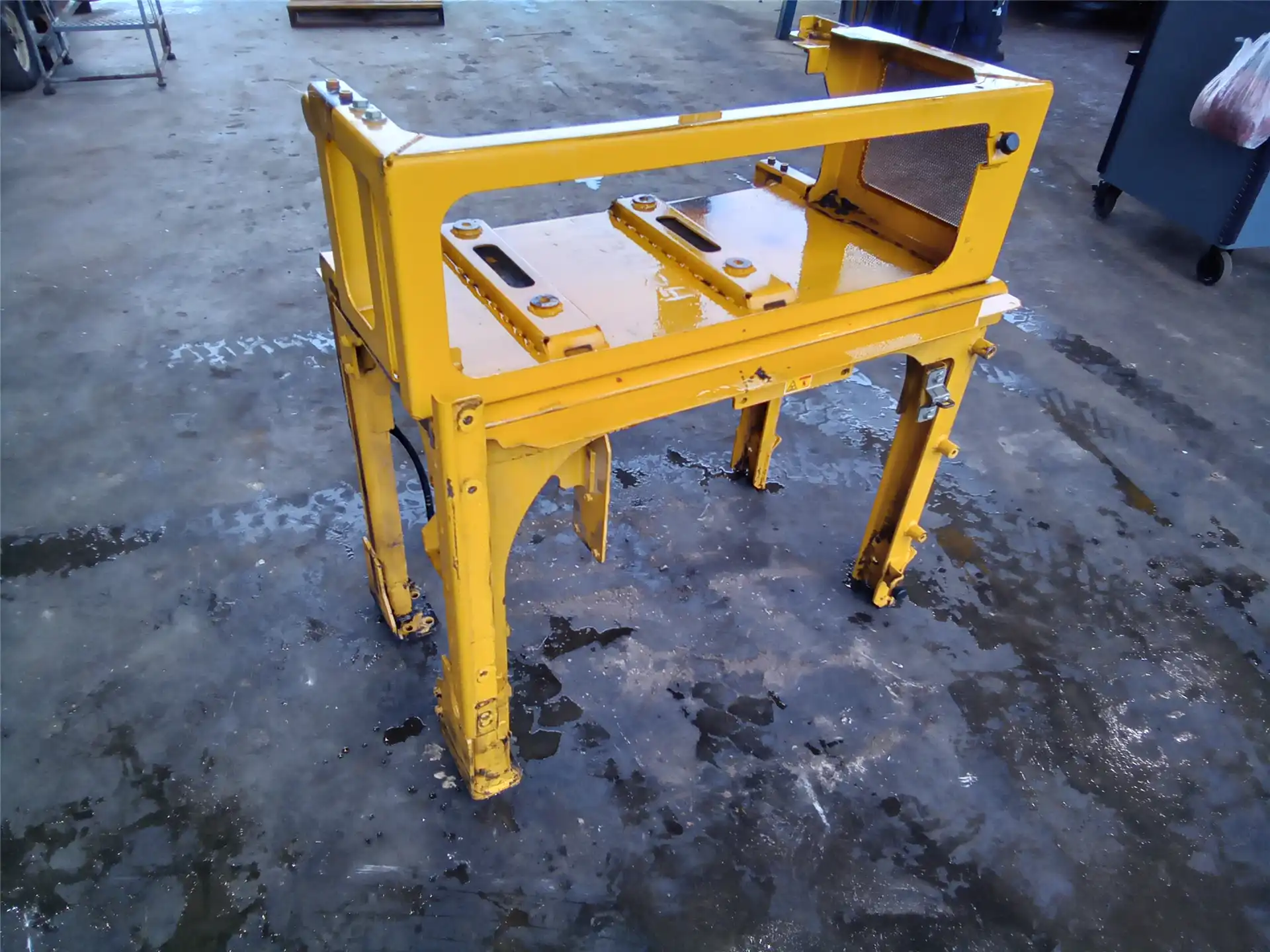 USED FRAME GP indicator image 1