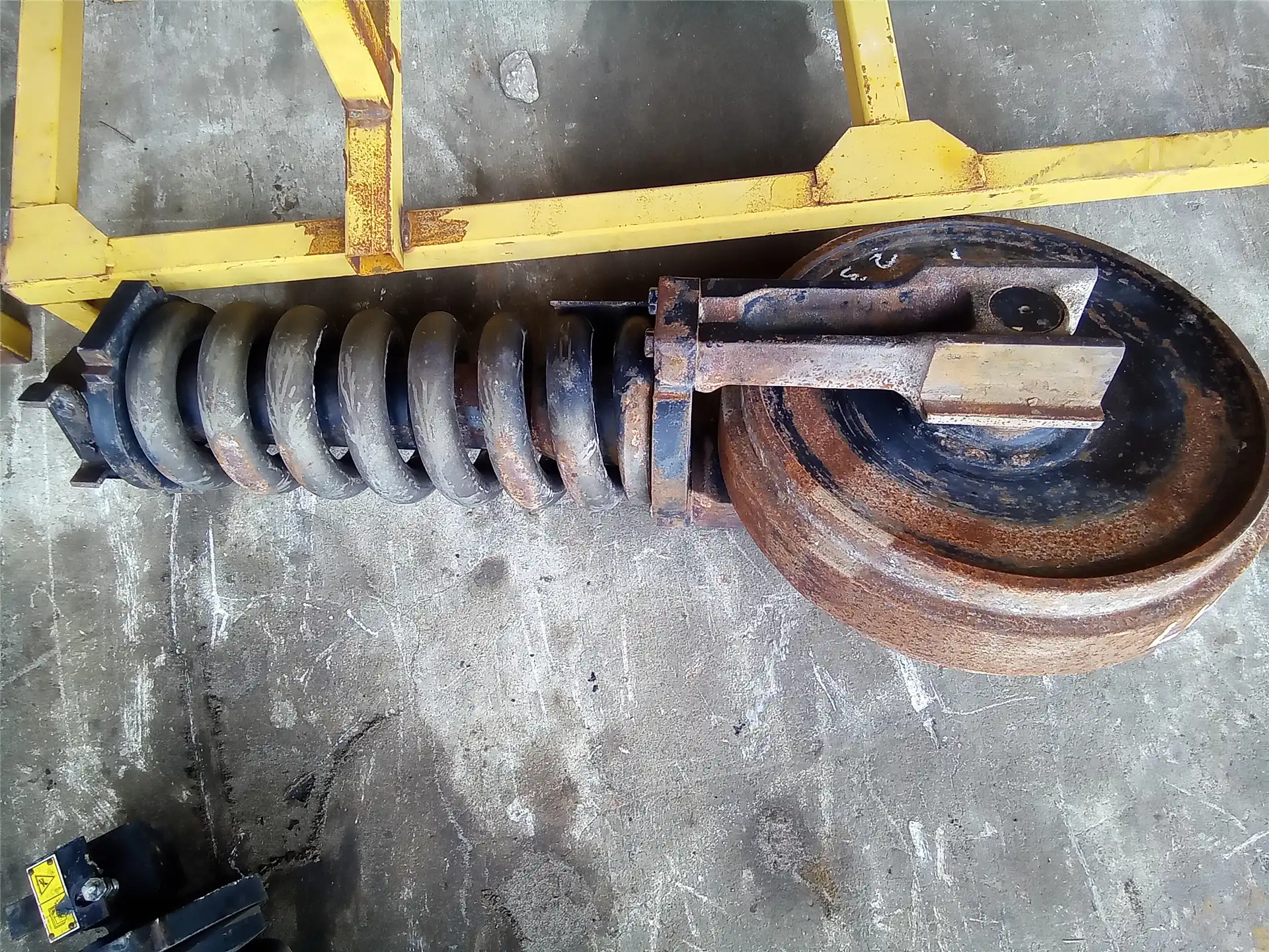 USED LH FRONT IDLE image 3