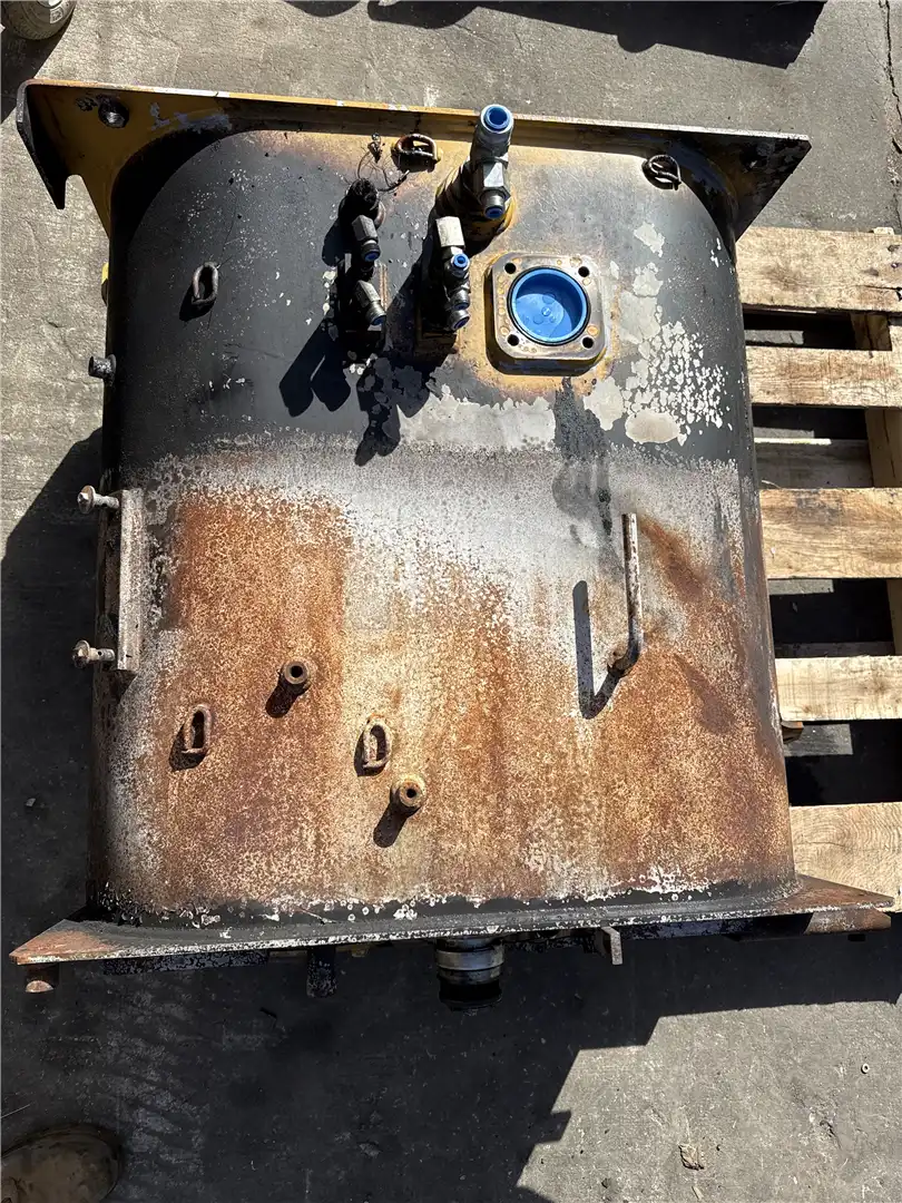 USED HYDRAULIC TAN image 4
