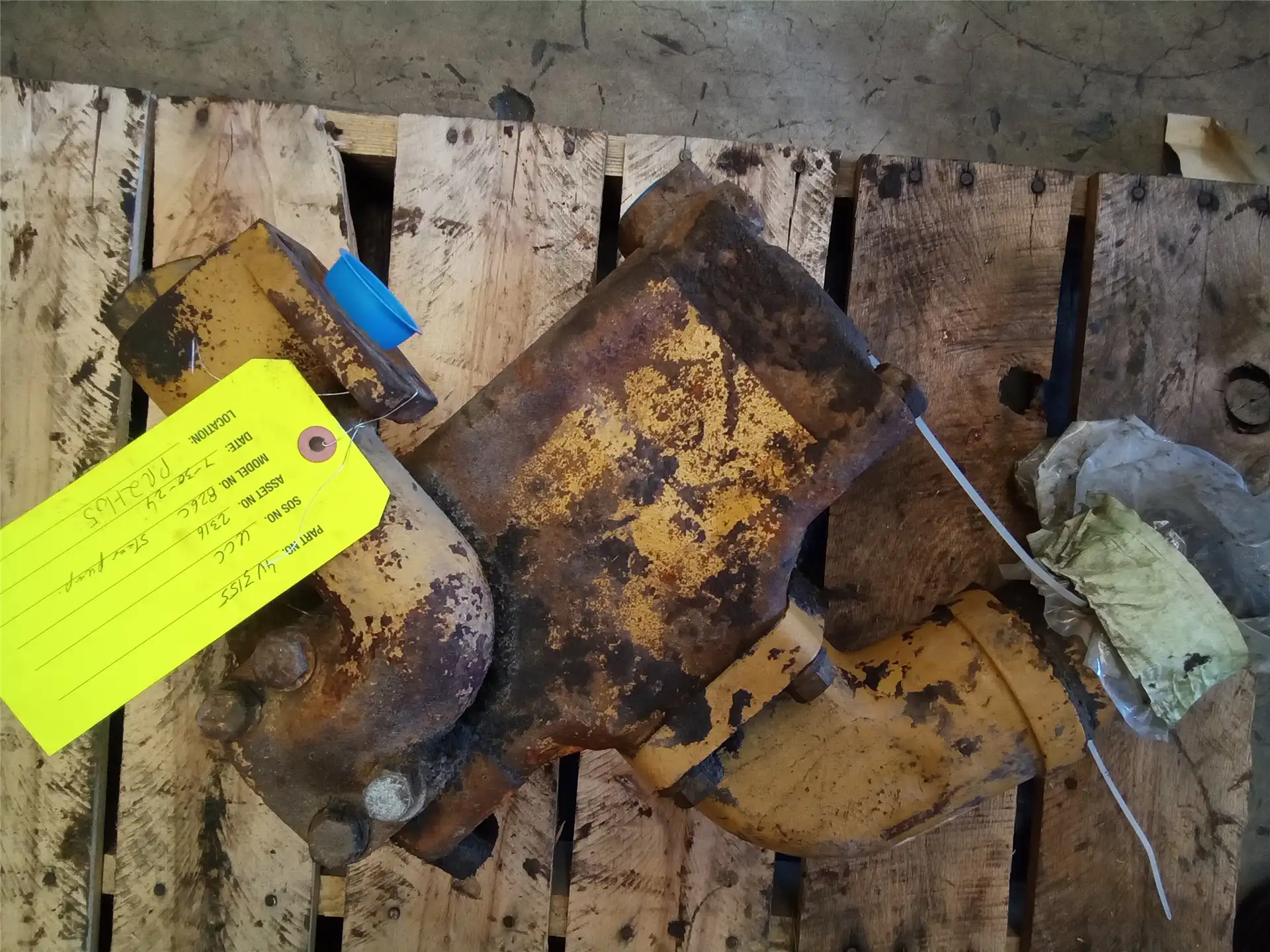 USED VANE PUMP image 4