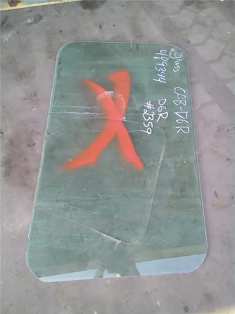 USED GLASS image 2