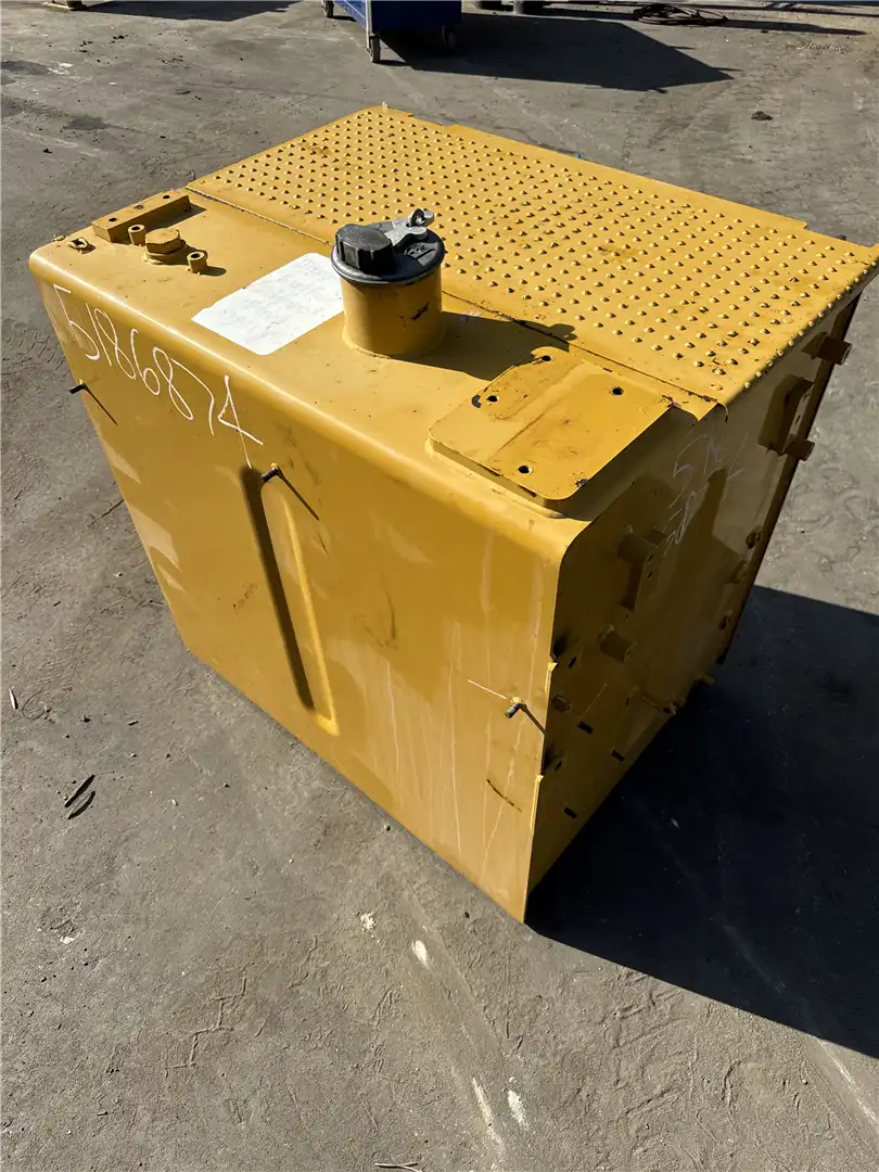 USED FUEL TANK image 6