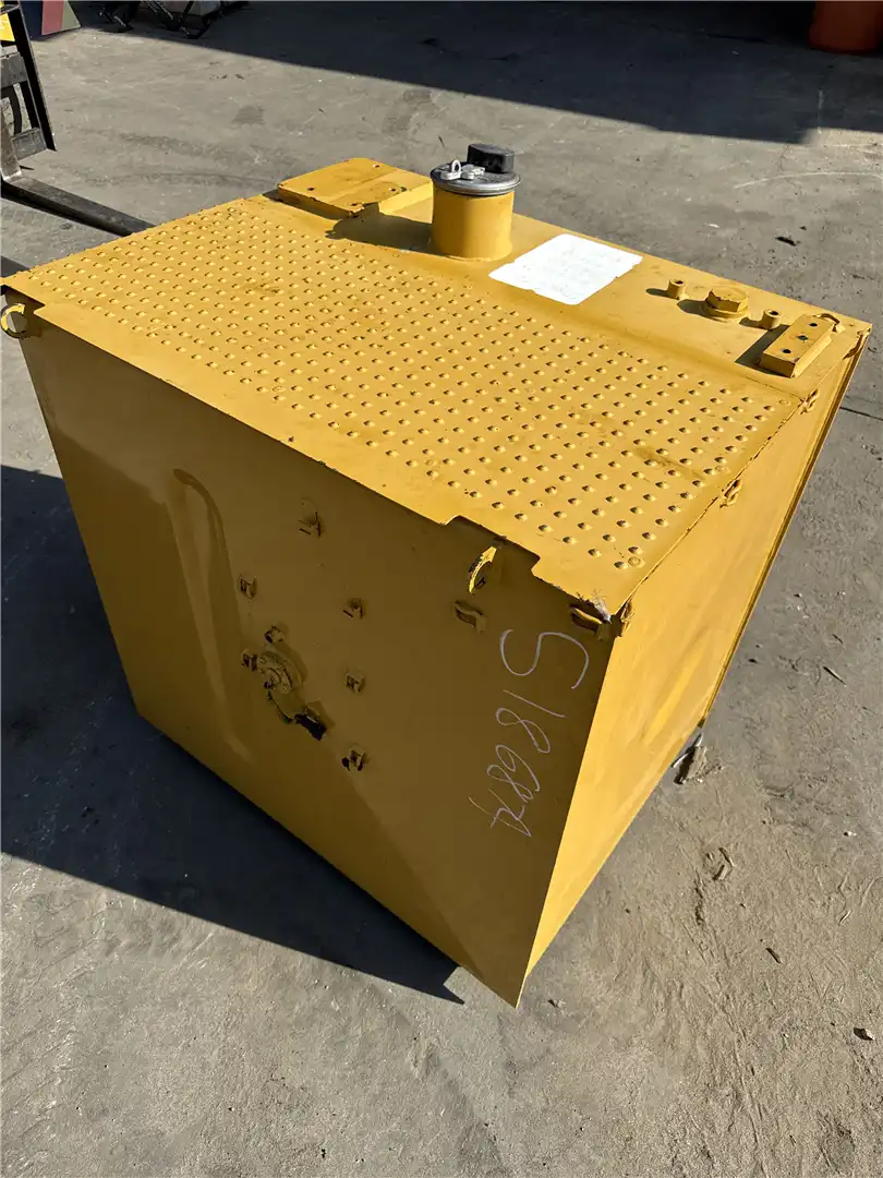 USED FUEL TANK image 8