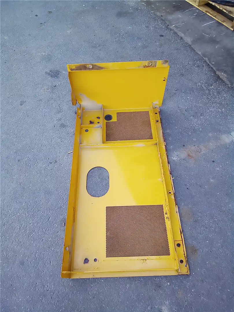 USED COVER image 2