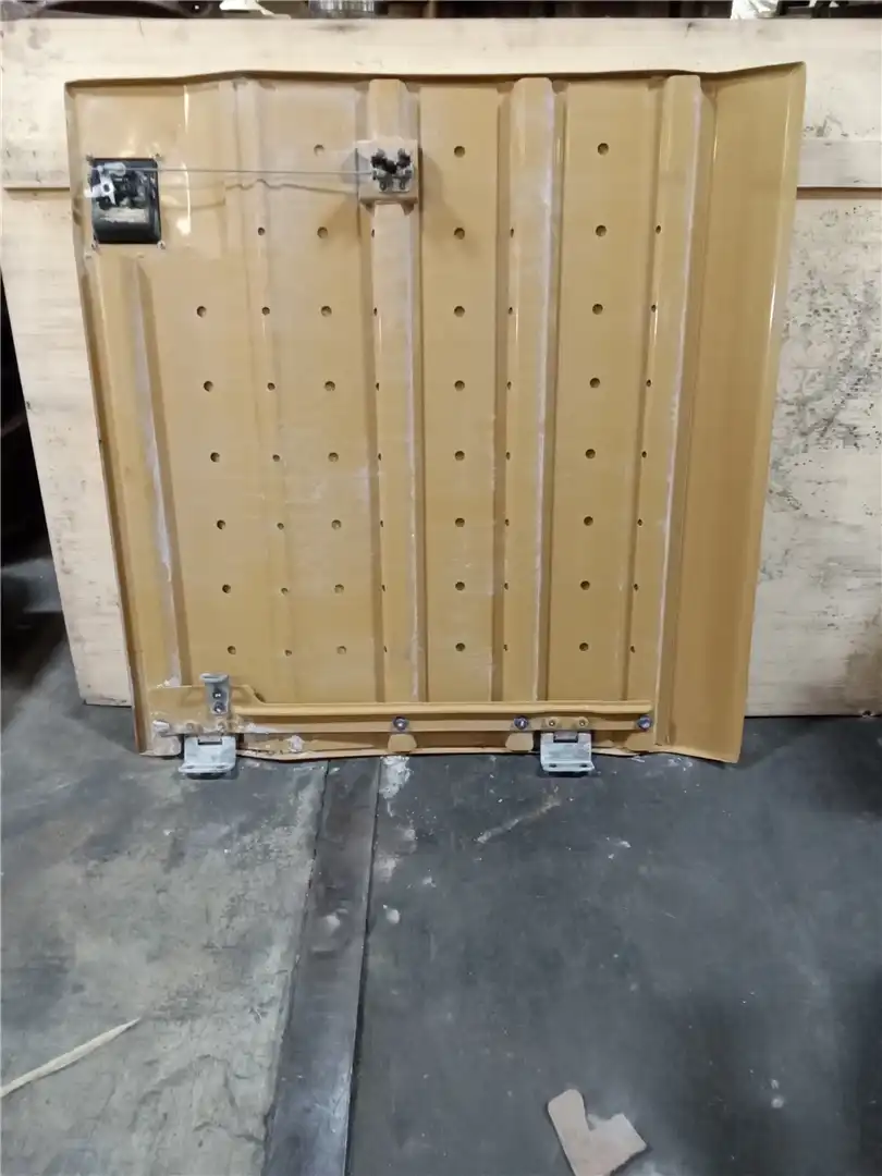 USED DOOR image 2