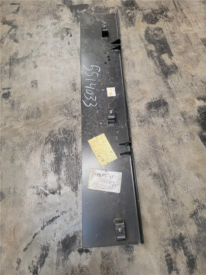 USED DEFLECTOR image 2