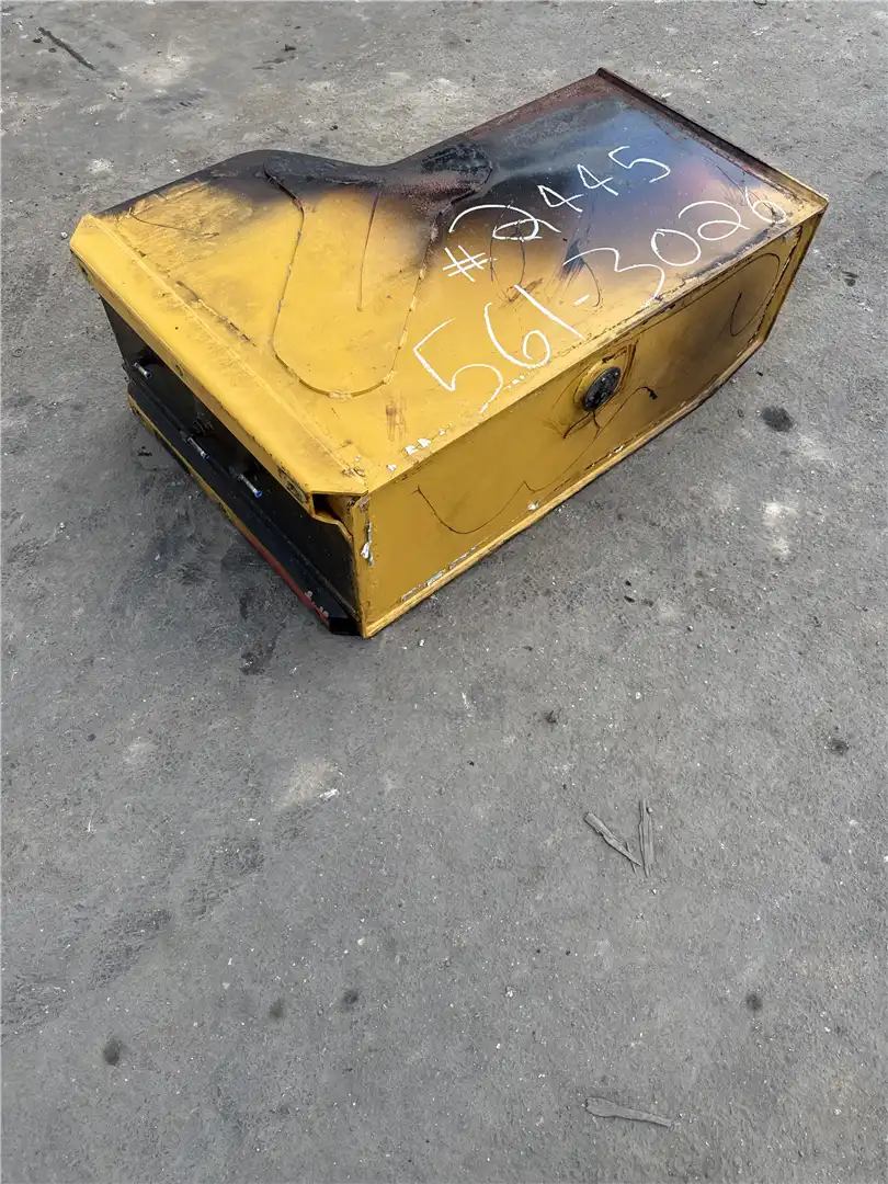 USED FUEL TANK image 4