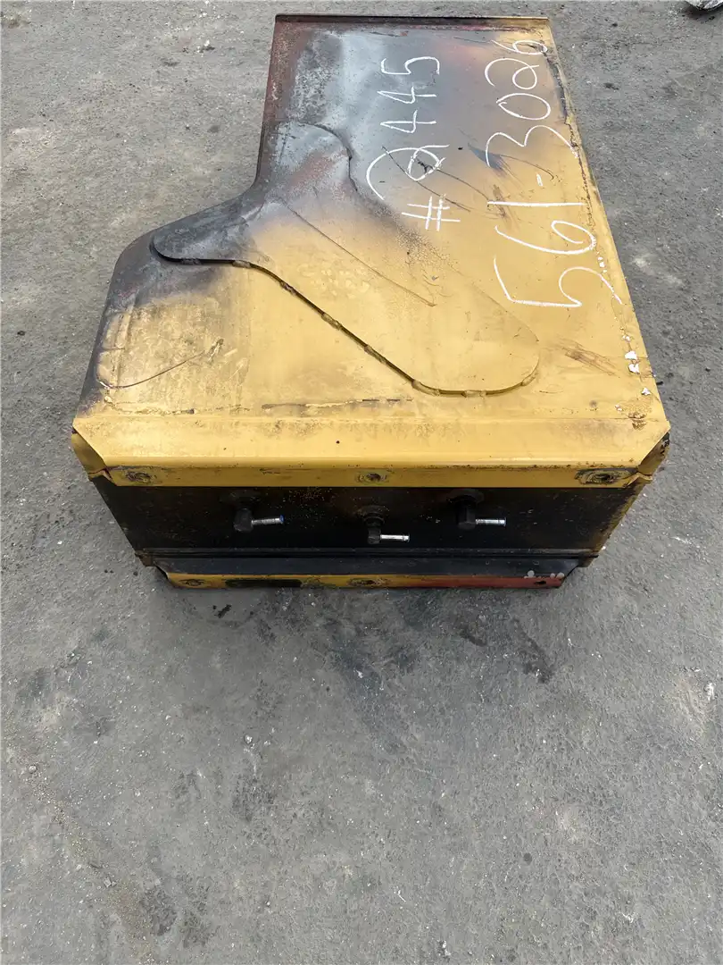 USED FUEL TANK image 3
