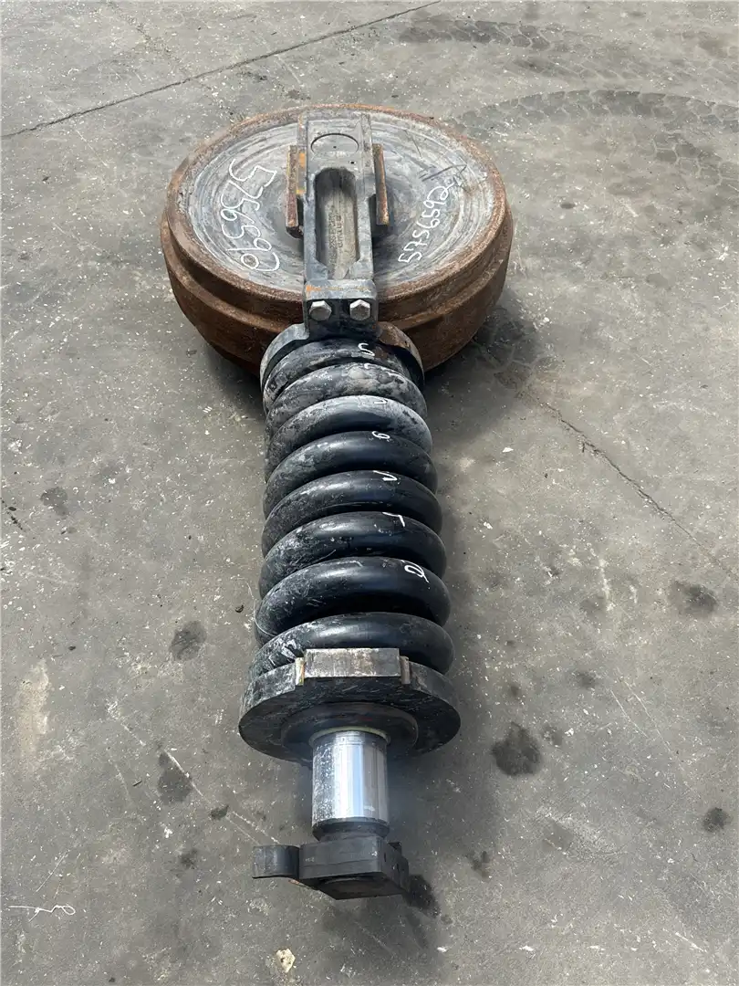 USED LH IDLER GP image 2