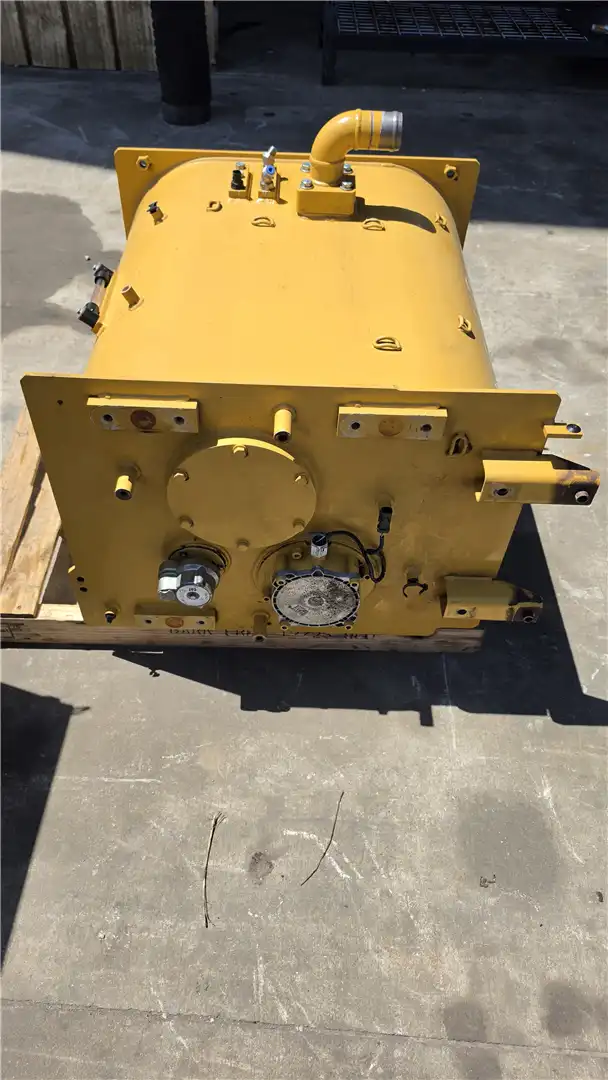 USED HYD TANK GP indicator image 1
