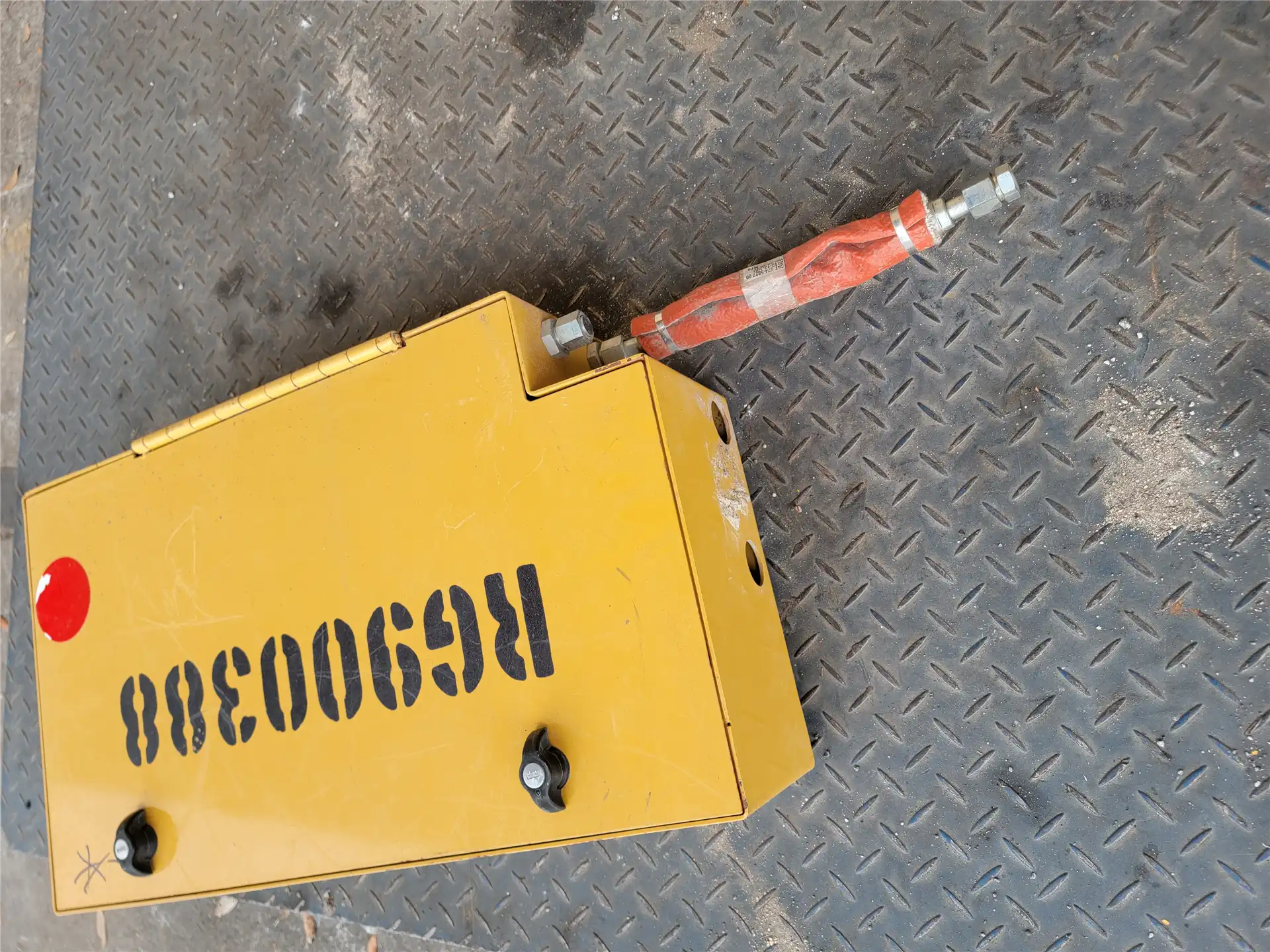 USED SPRAY GP WATE image 3