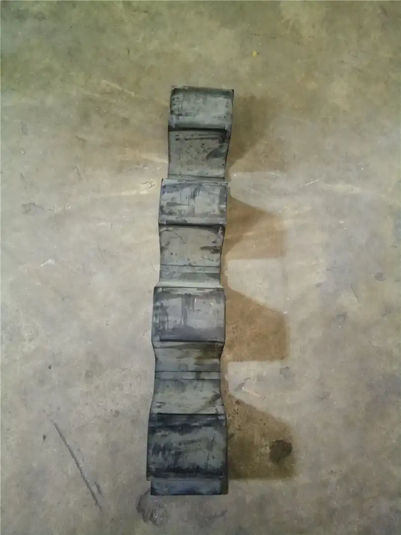 USED BOOT image 2