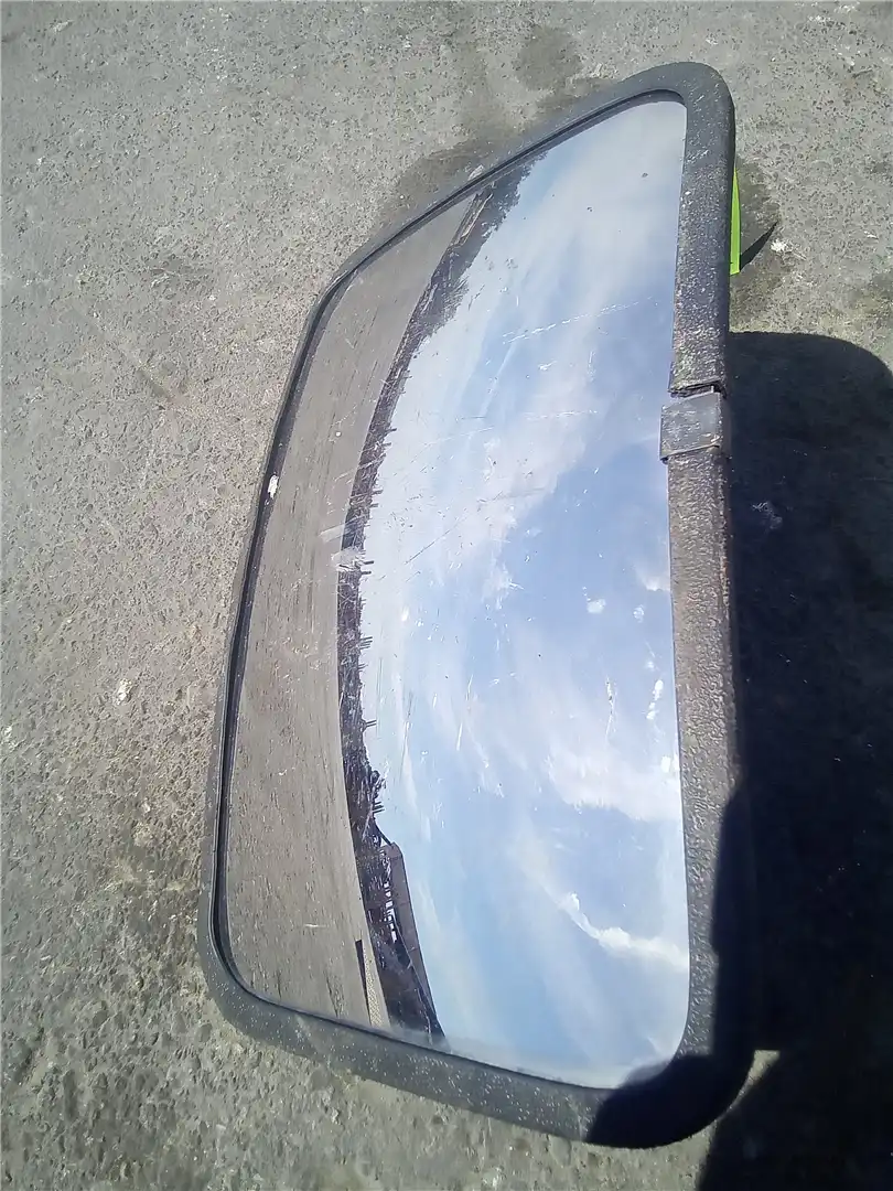 USED MIRROR image 2
